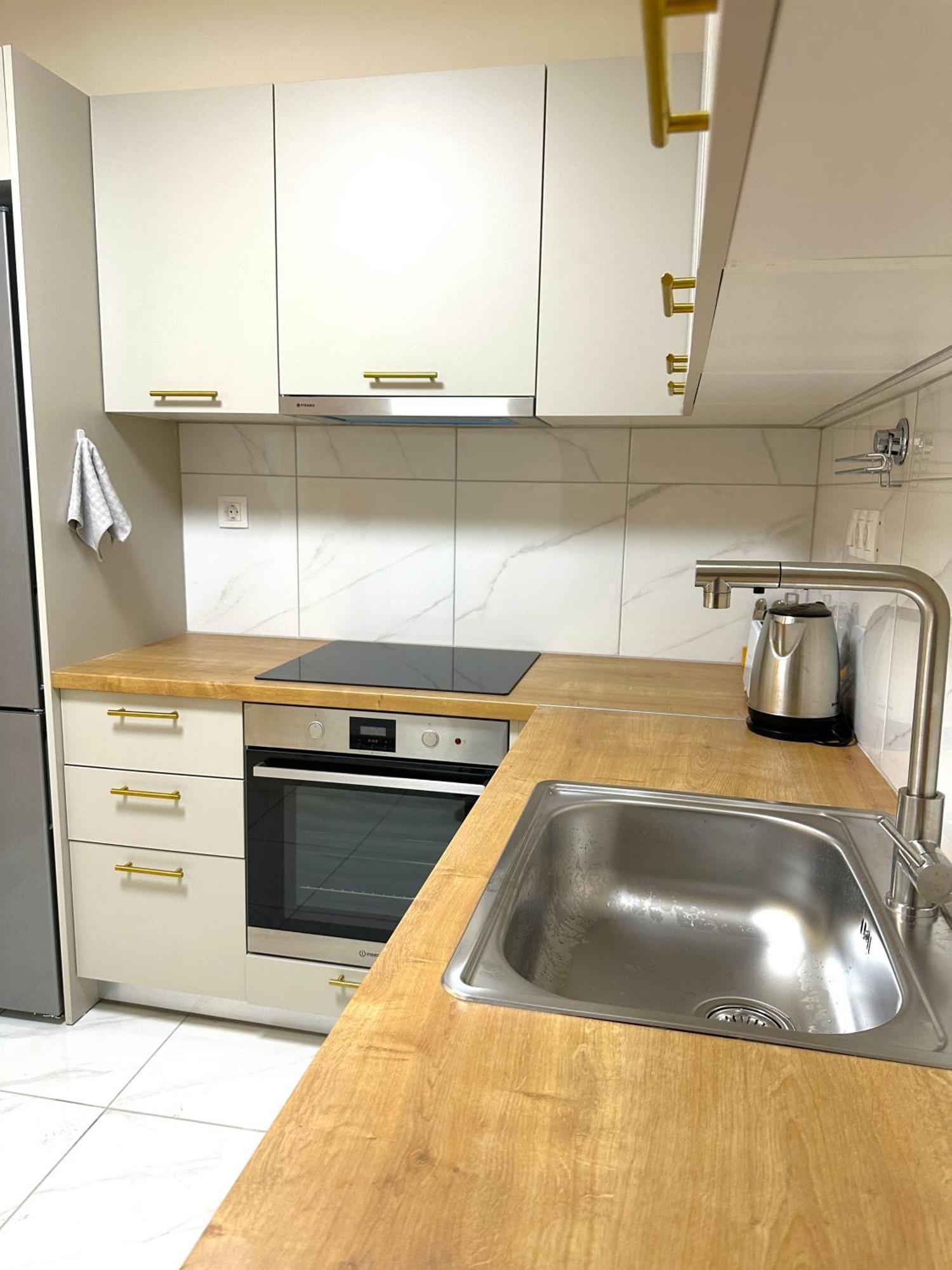 Queens Avenue Apartment Ateny Zewnętrze zdjęcie